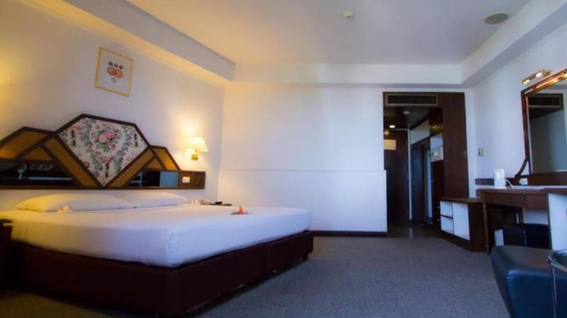 Grand Sole Pattaya Beach Hotel ภายนอก รูปภาพ