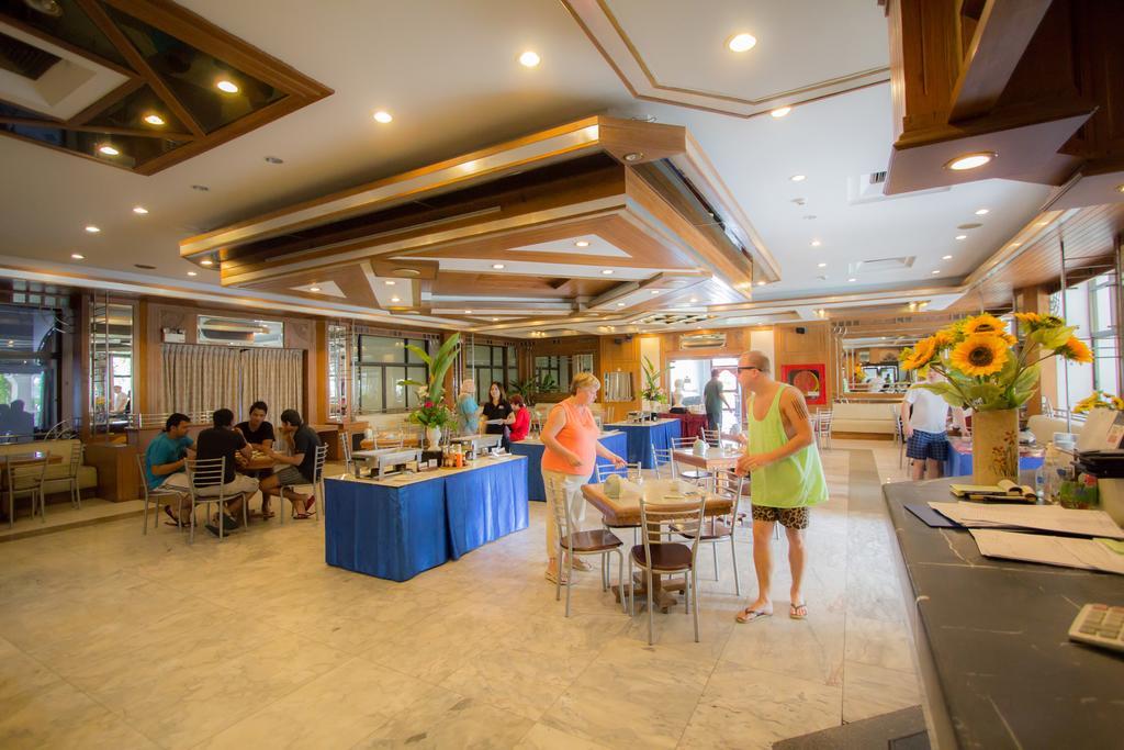 Grand Sole Pattaya Beach Hotel ภายนอก รูปภาพ