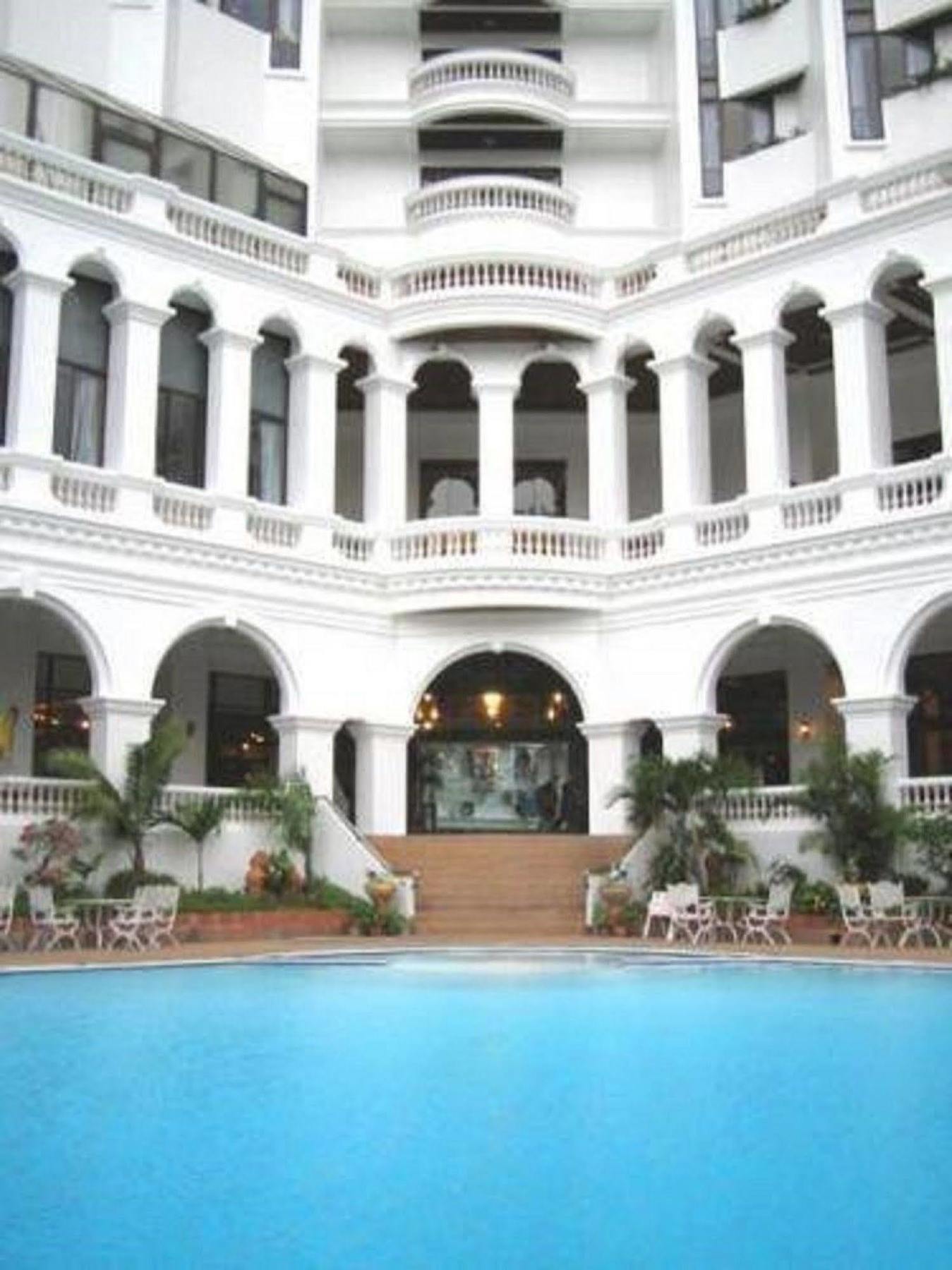 Grand Sole Pattaya Beach Hotel ภายนอก รูปภาพ