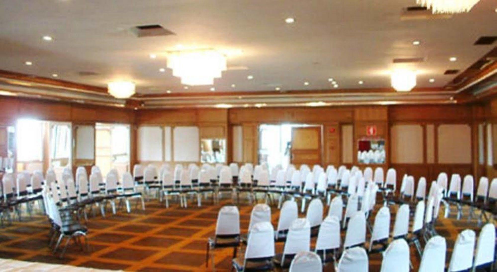 Grand Sole Pattaya Beach Hotel ภายนอก รูปภาพ