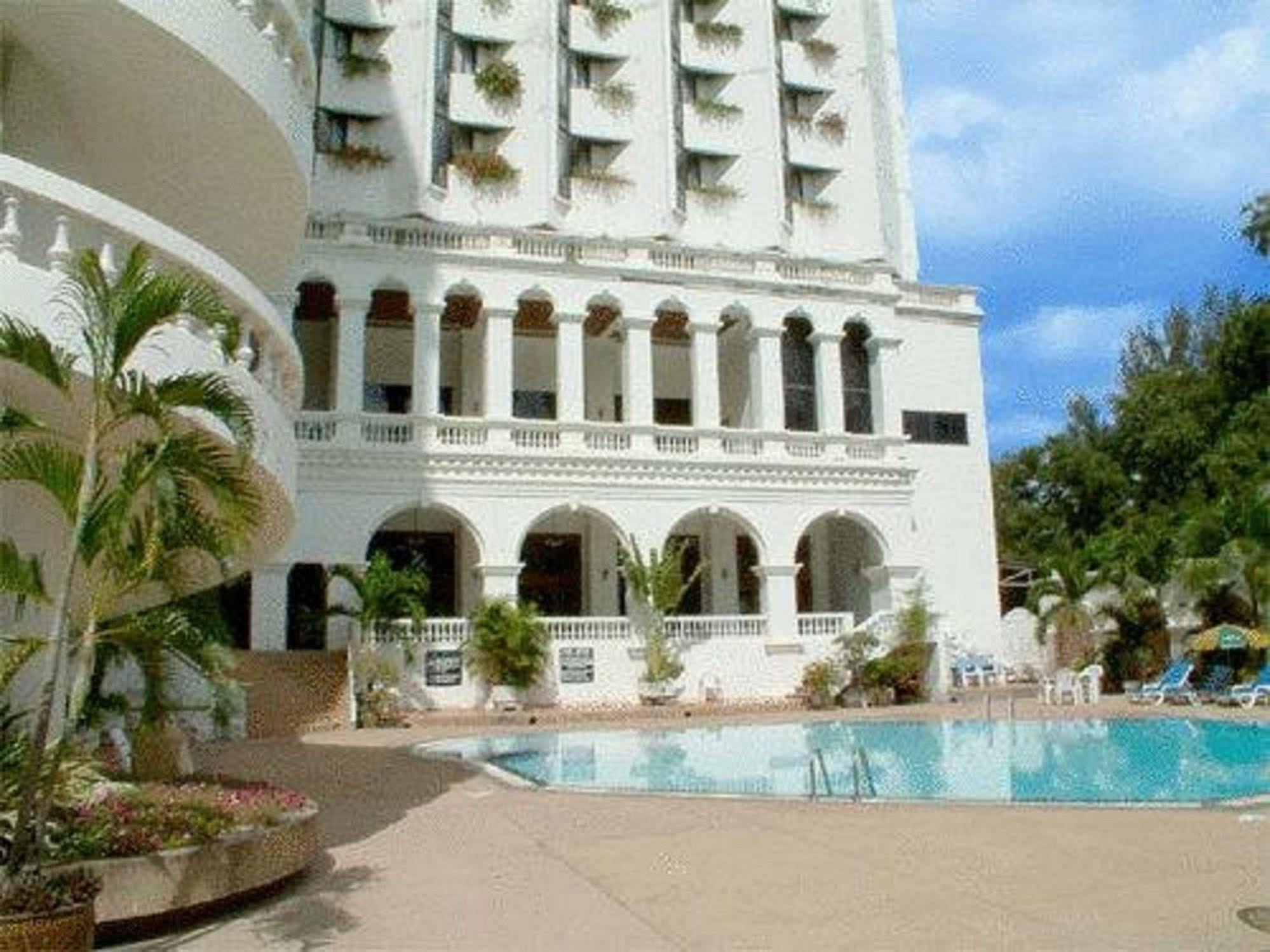 Grand Sole Pattaya Beach Hotel ภายนอก รูปภาพ